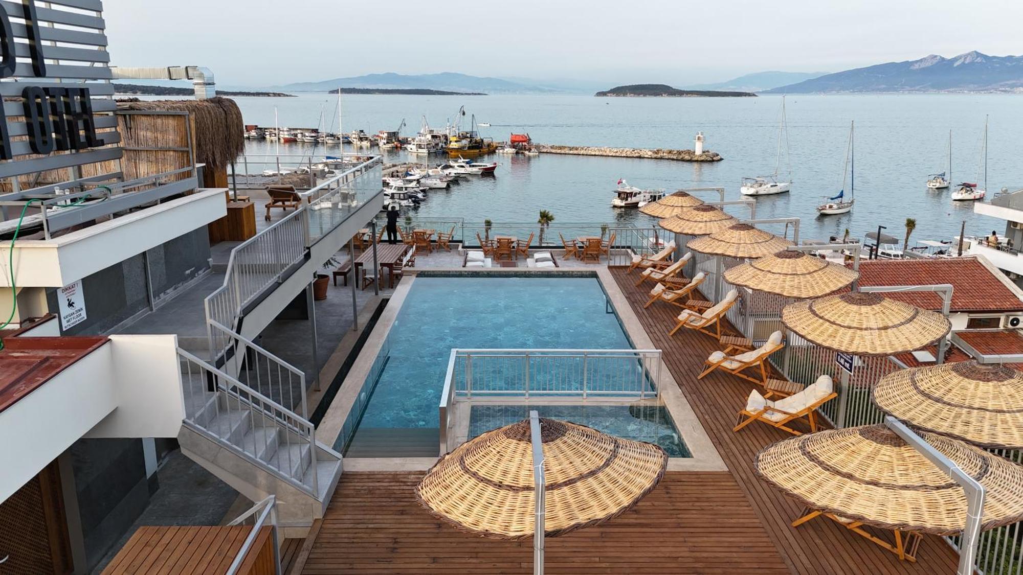 Ma-Si Urla Hotel Extérieur photo